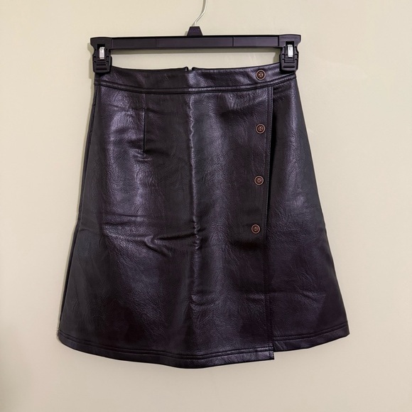 NWT Ginasy faux leather mini skirt wrap , high waisted, A line - Picture 5 of 12
